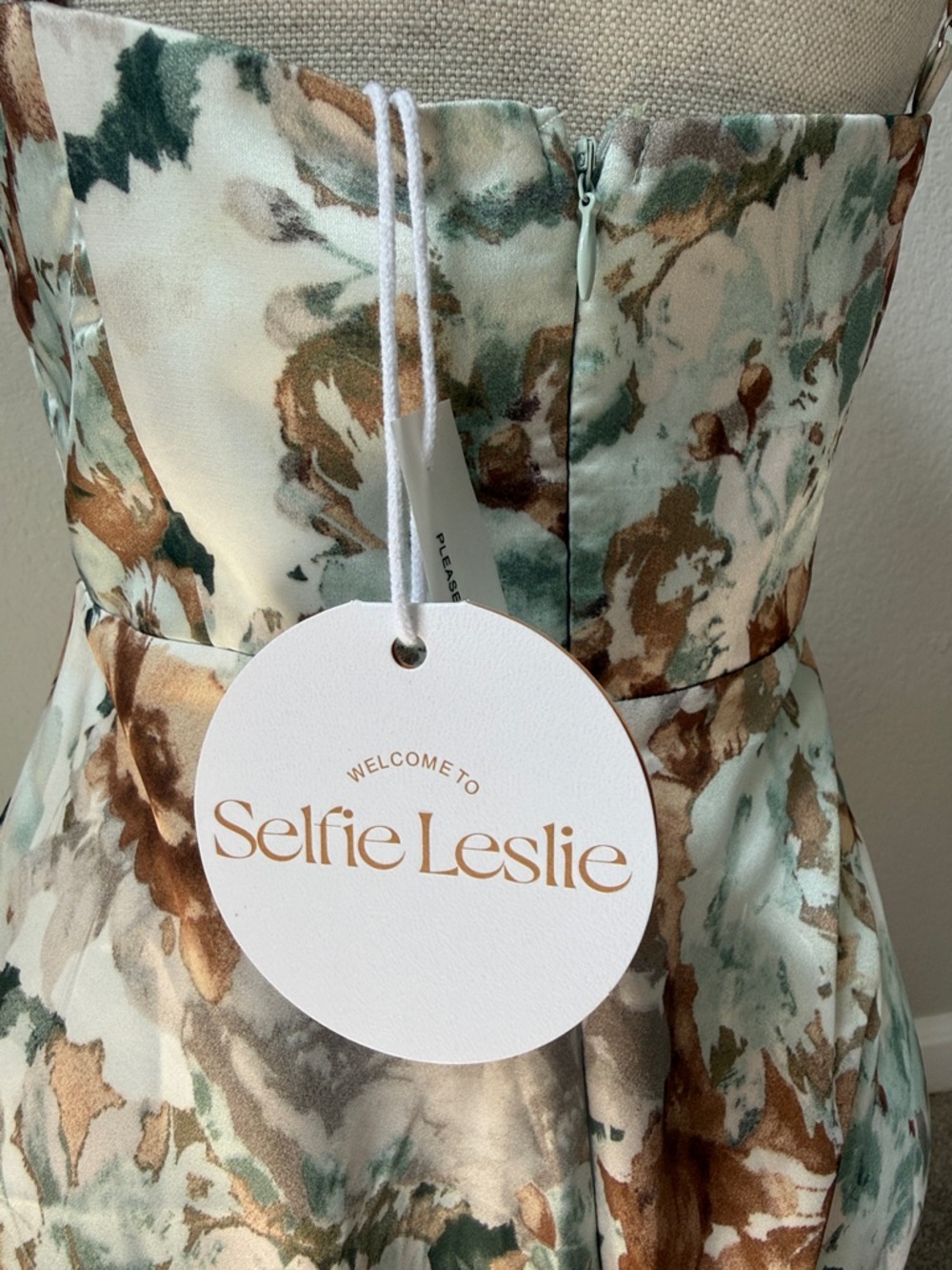 Selfie Leslie Floral Satin Slip Dress in Sage - Picture 4 of 9